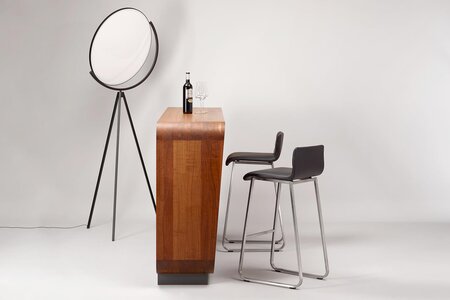 Barstuhl in Leder auf Wunschhöhe