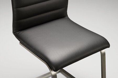 Qualitativ hochstehender Schweizer-Freischwinger-Stuhl